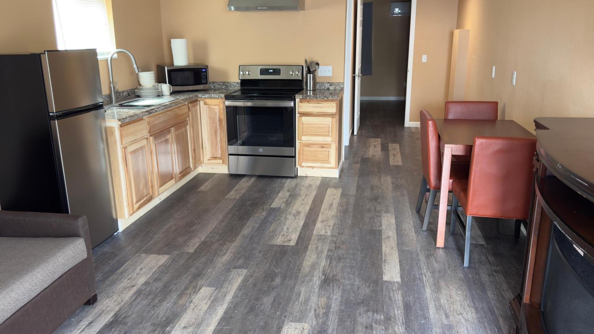 Far West Cabin-Tiny Homes Rental Forks Εξωτερικό φωτογραφία